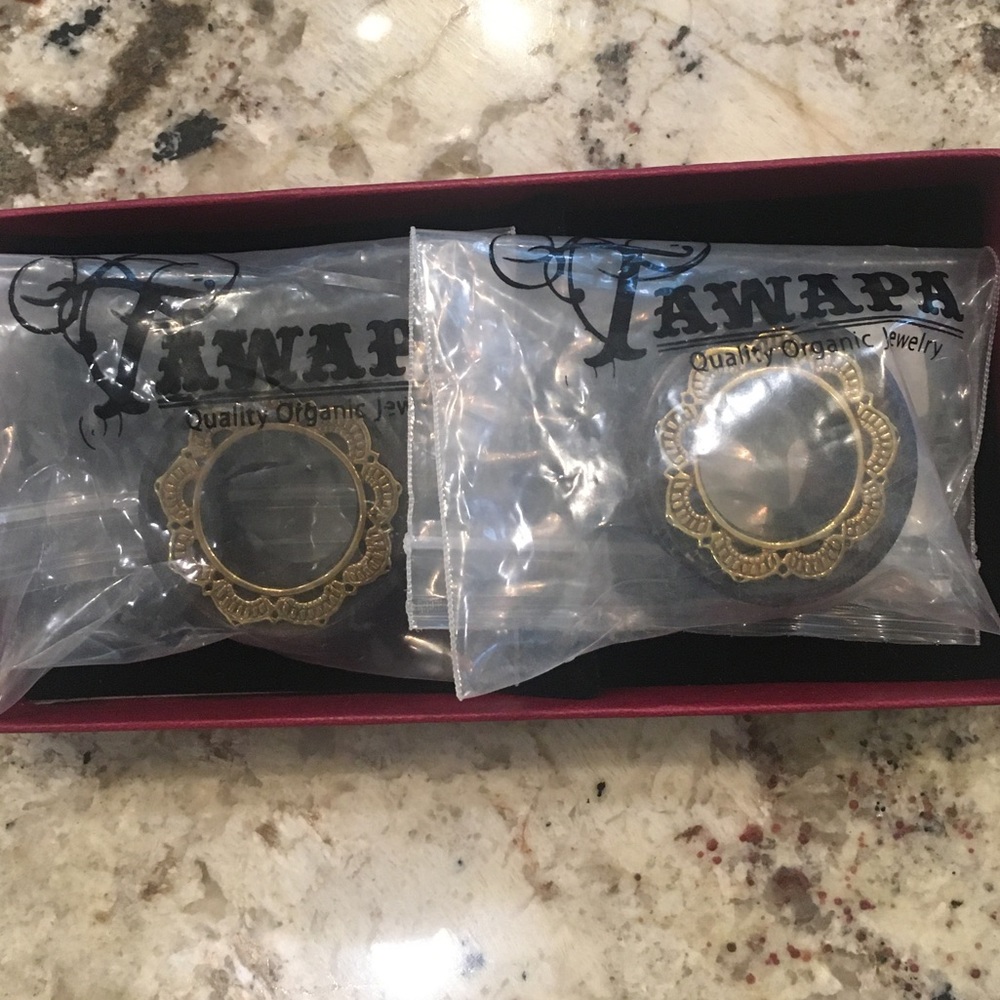 Tawapa lotus plugs ebony brass inlay 38mm